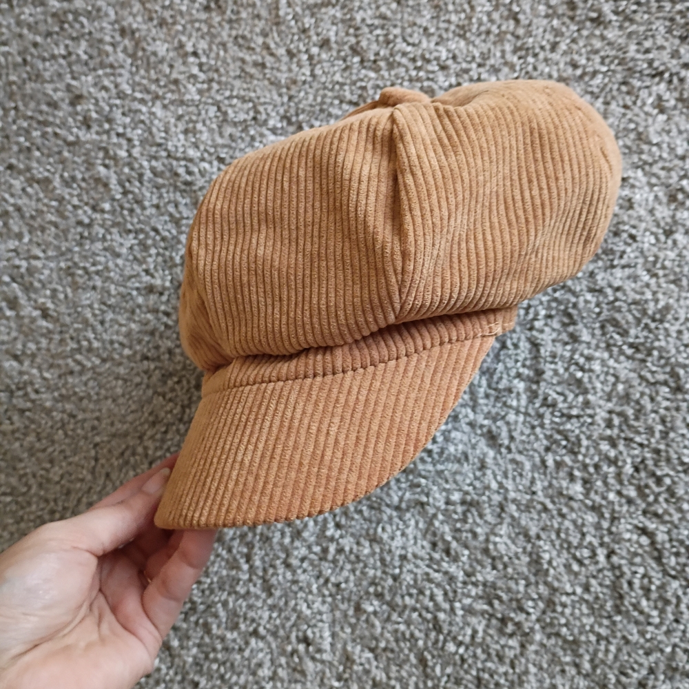 Corduroy Baker Boy Cap in Camel